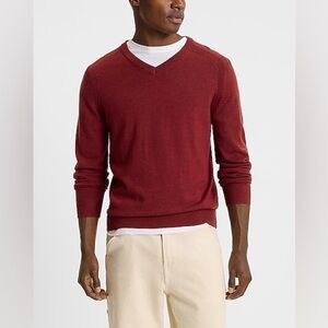 Express Sweater Mens M VNeck Merino Wool Blend Burgundy Preppy Modest Mature